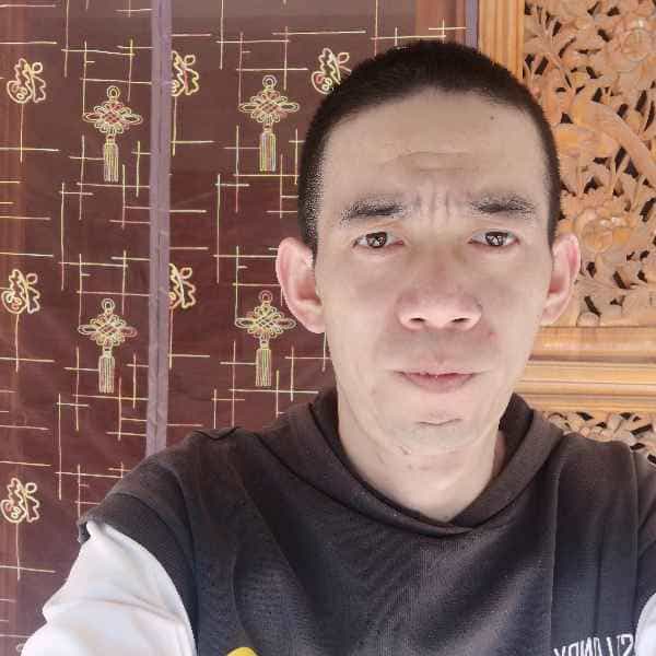 37岁岁云南单身帅哥 - 鄂州吉缘网