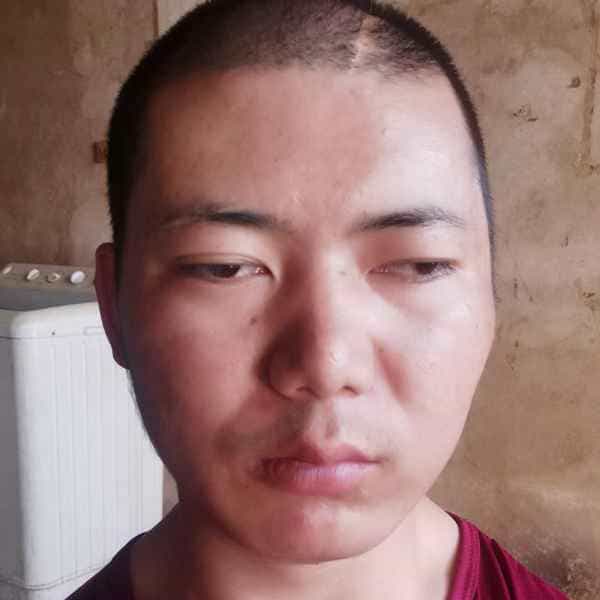 35岁岁云南单身帅哥 - 鄂州吉缘网