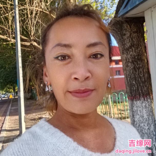 51岁岁黑龙江单身美女 - 鄂州吉缘网